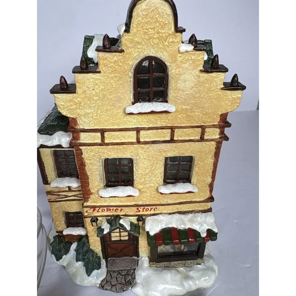 Berta Hummel Seasons In Bloom Florist Shoppe Christmas Village COA Lighted